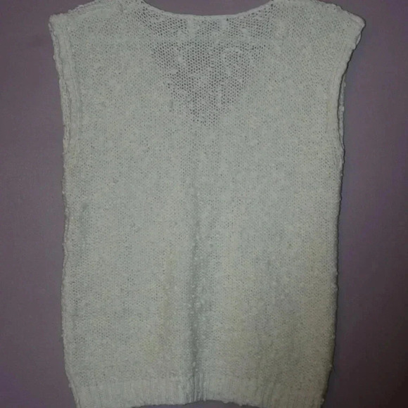 Vintage Garland White Sleeveless Sweater Small, Cable Knit Vest, Shirt - Picture 6 of 12